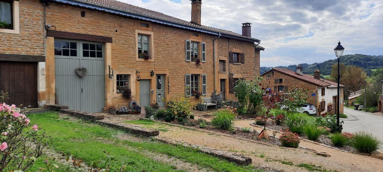Les Gites & Chambres D'Hotes De La Ferme De Rosiere Houdrigny エクステリア 写真